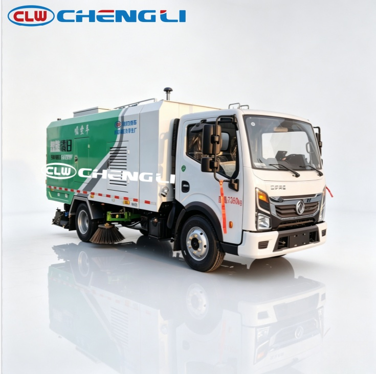 Dongfeng Vacuum Sweeper with Separate Tanks